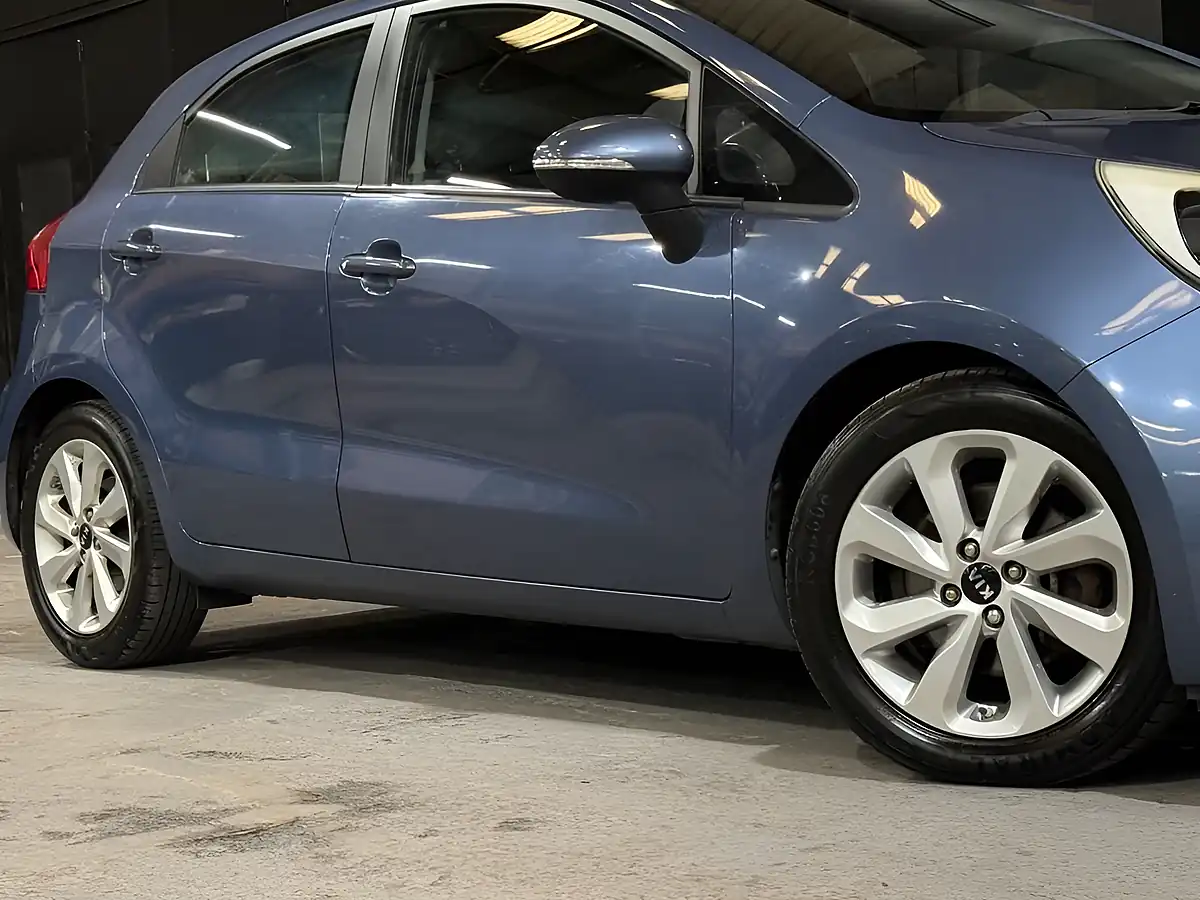 Used 2015 Kia Rio 2 Blue - Interior and Exterior details 20