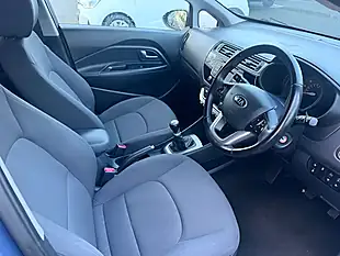 Used 2015 Kia Rio 2 Blue - Interior and Exterior details 12