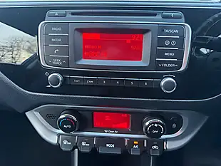 Used 2015 Kia Rio 2 Blue - Interior and Exterior details 15