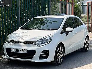 Used 2015 Kia Rio 4 White - Interior and Exterior details 13