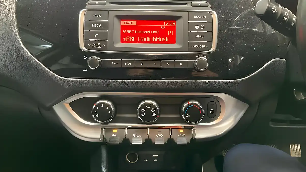 Used 2015 Kia Rio Ecodynamics 2 Black - Interior and Exterior details 10