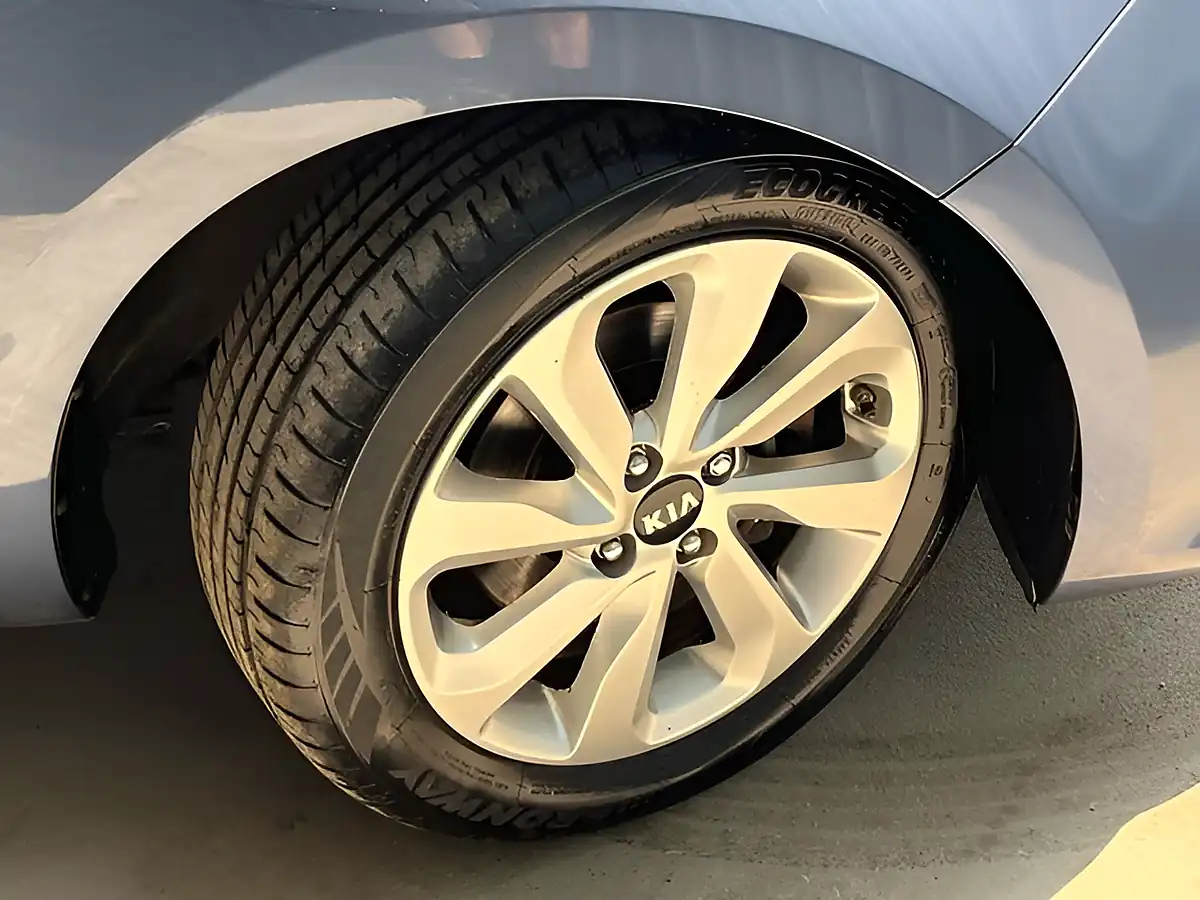 Used 2015 Kia Rio Ecodynamics 2 Blue - Interior and Exterior details 18