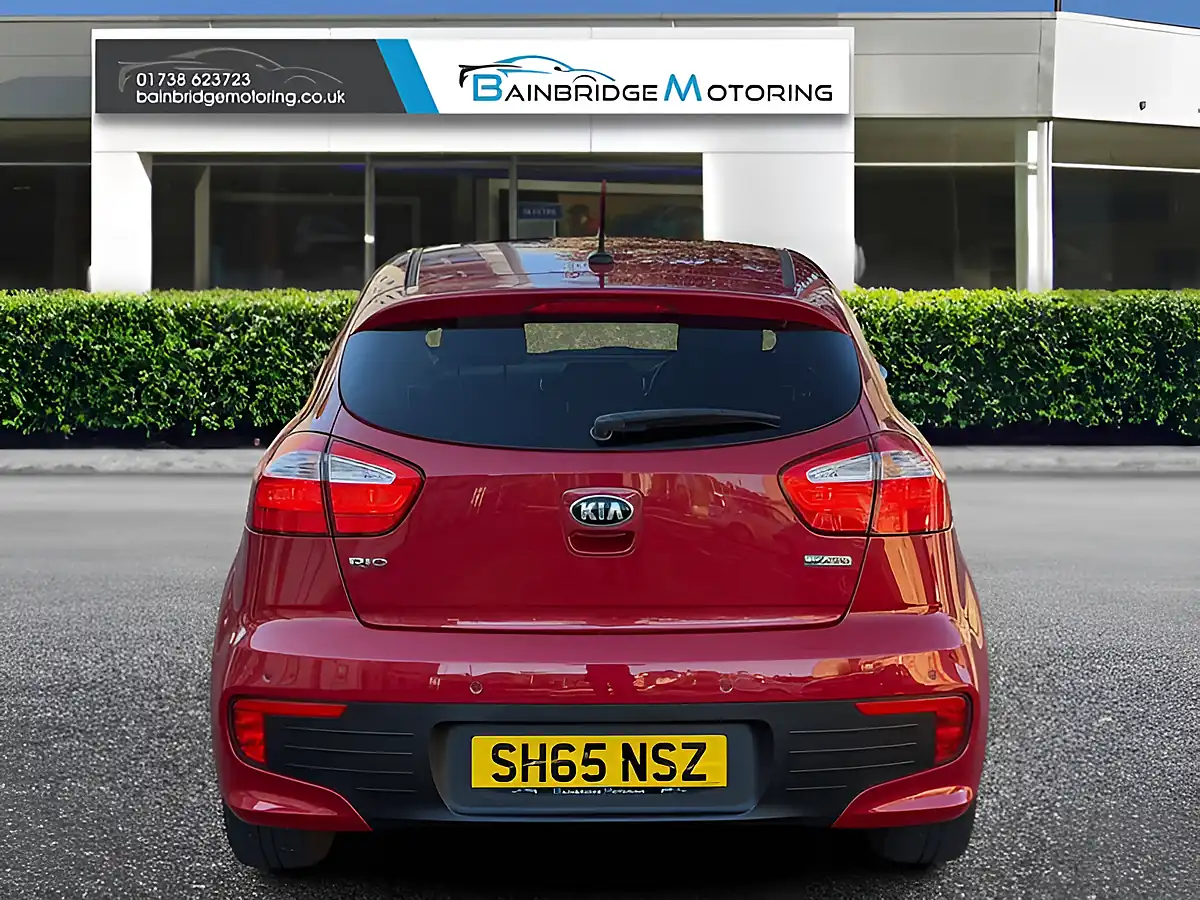 Used 2015 Kia Rio Rio 2 Isg Red - Interior and Exterior details 4