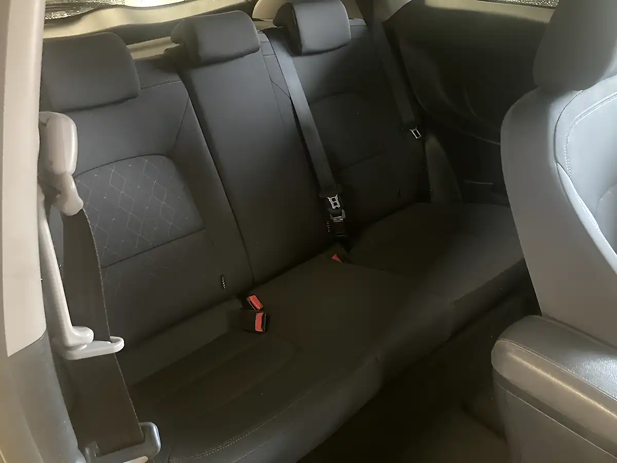 Used 2015 Kia Rio SR7 3DR Yellow - Interior and Exterior details 14