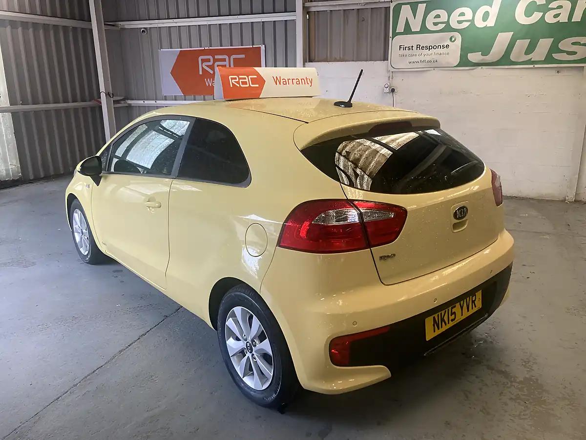 Used 2015 Kia Rio SR7 3DR Yellow - Interior and Exterior details 2