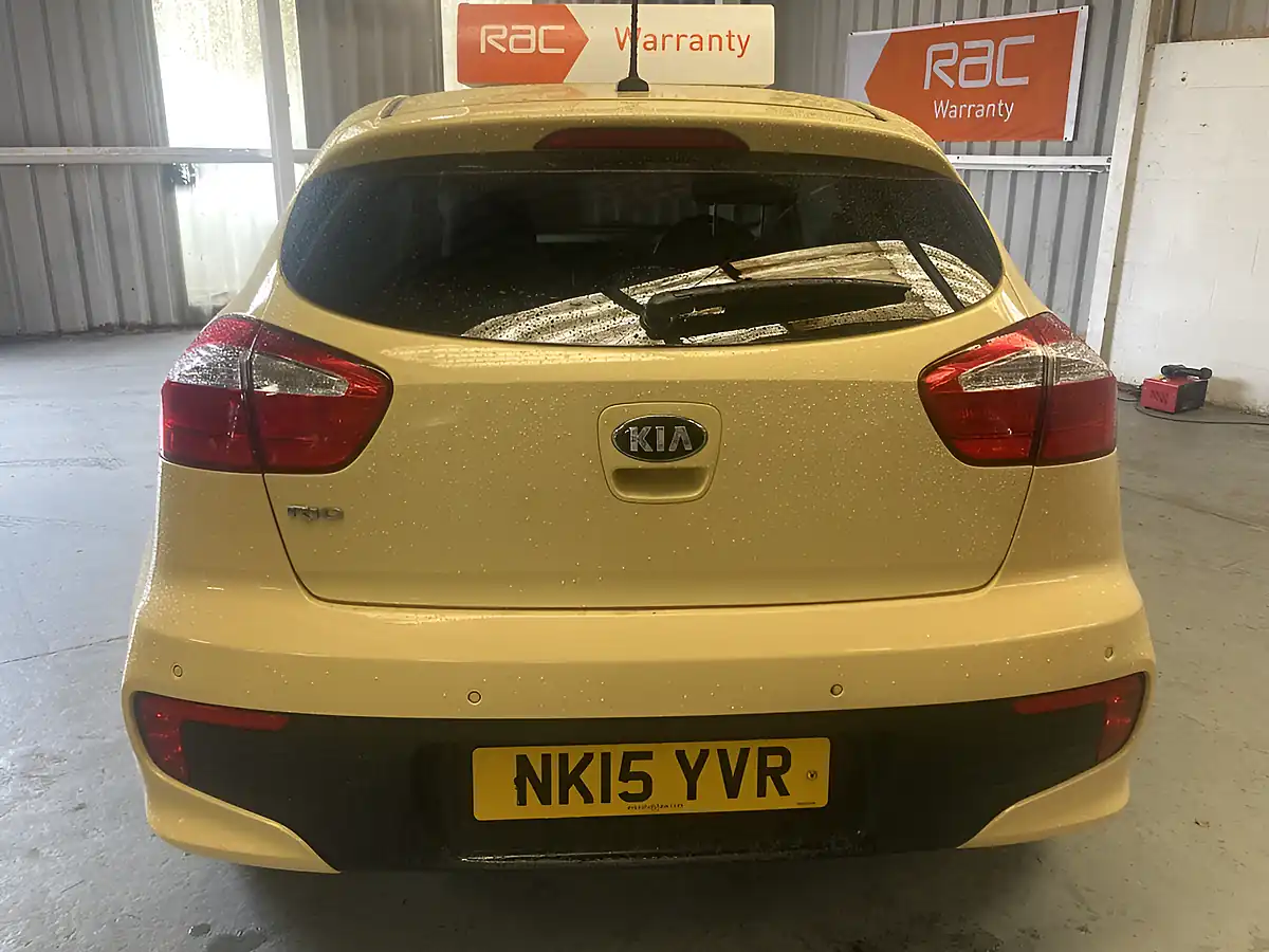 Used 2015 Kia Rio SR7 3DR Yellow - Interior and Exterior details 8