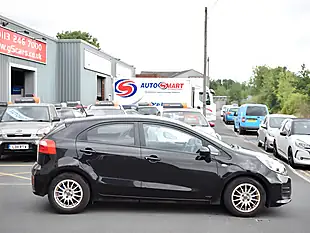 Used 2015 Kia Rio SR7 Black - Interior and Exterior details 8