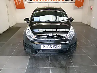 Used 2015 Kia Rio SR7 Black - Interior and Exterior details 4