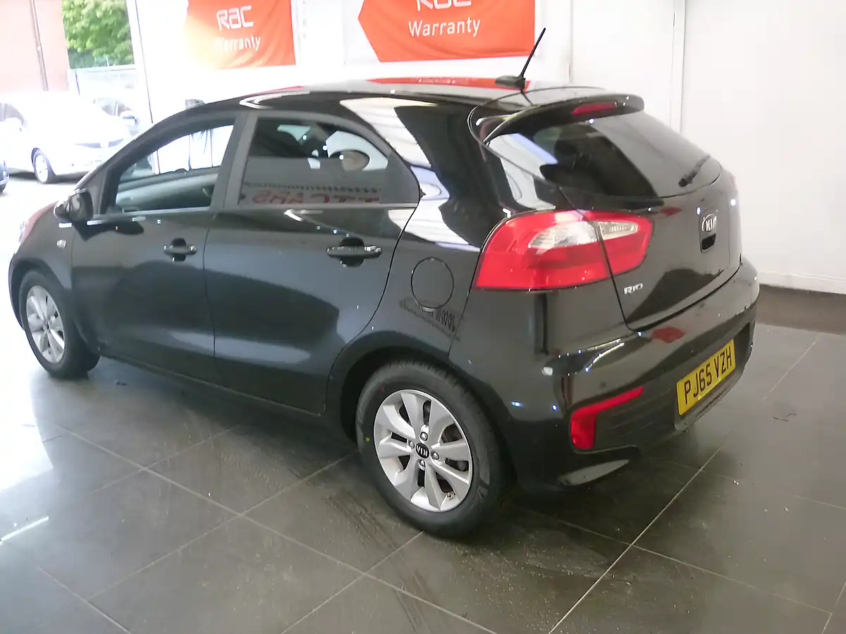 Used 2015 Kia Rio SR7 Black - Interior and Exterior details 6