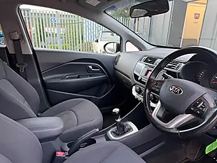 Used 2015 Kia Rio SR7 Black - Interior and Exterior details 9