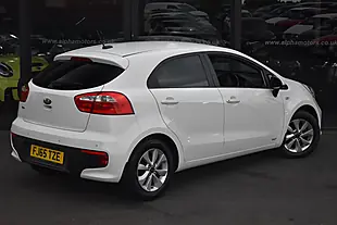 Used 2015 Kia Rio SR7 Clear White - Interior and Exterior details 5