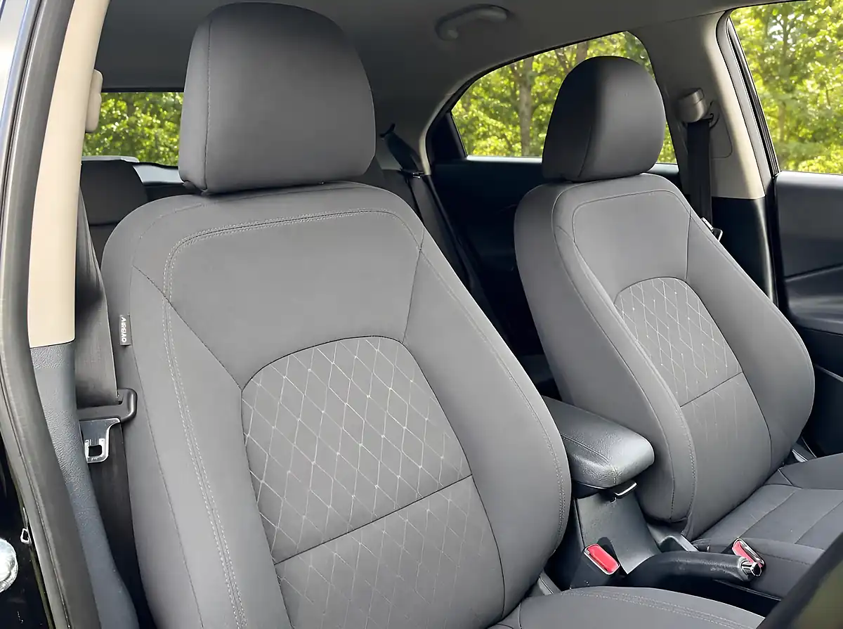 Used 2015 Kia Rio SR7 Midnight Black - Interior and Exterior details 12