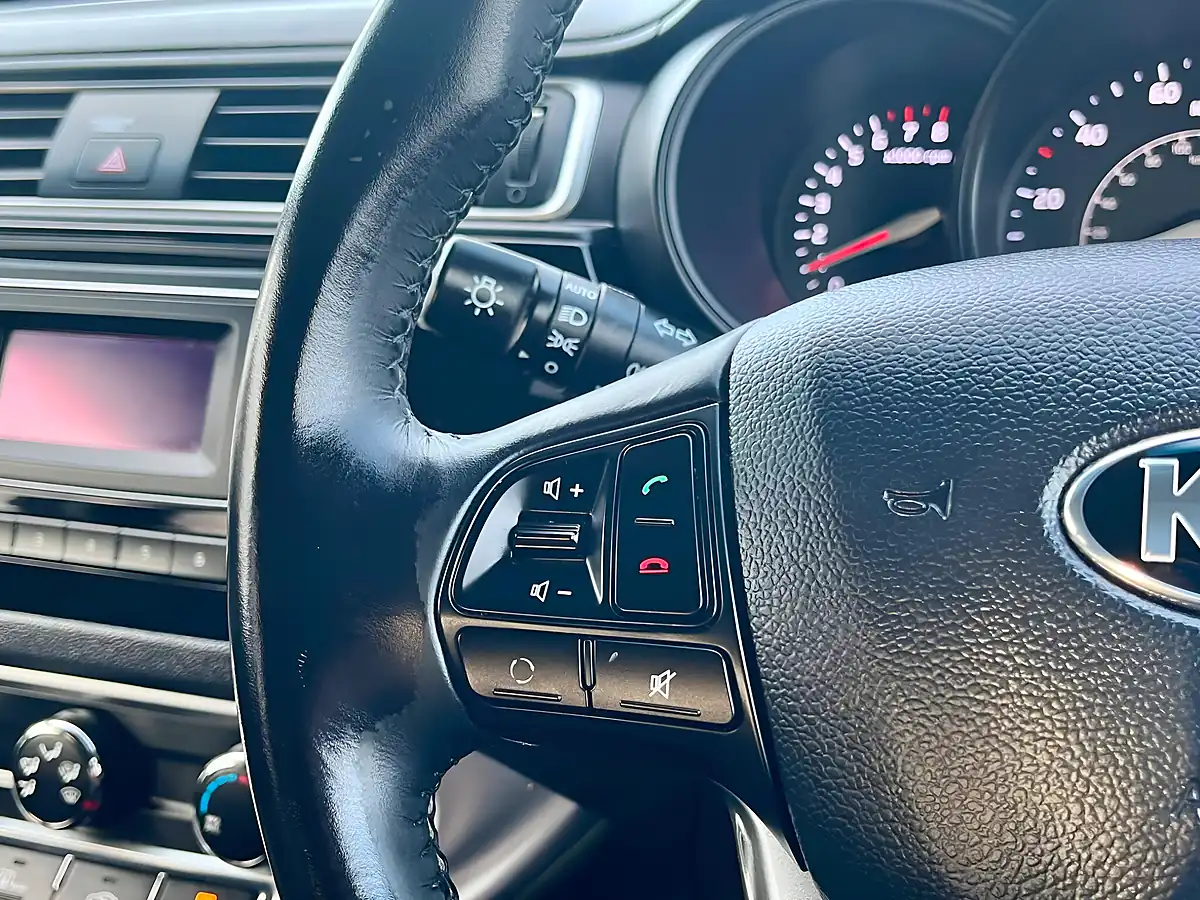 Used 2015 Kia Rio SR7 Midnight Black - Interior and Exterior details 15
