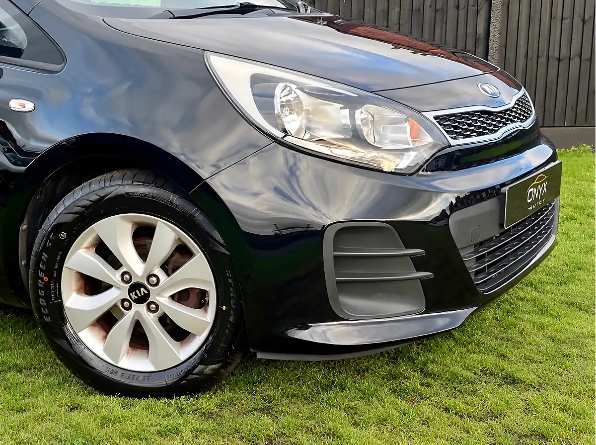 Used 2015 Kia Rio SR7 Midnight Black - Interior and Exterior details 2