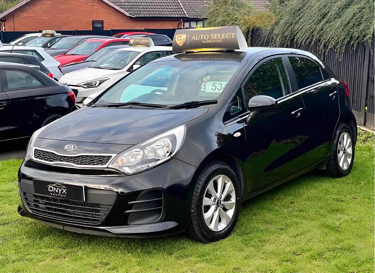 Used 2015 Kia Rio SR7 Midnight Black - Interior and Exterior details 4