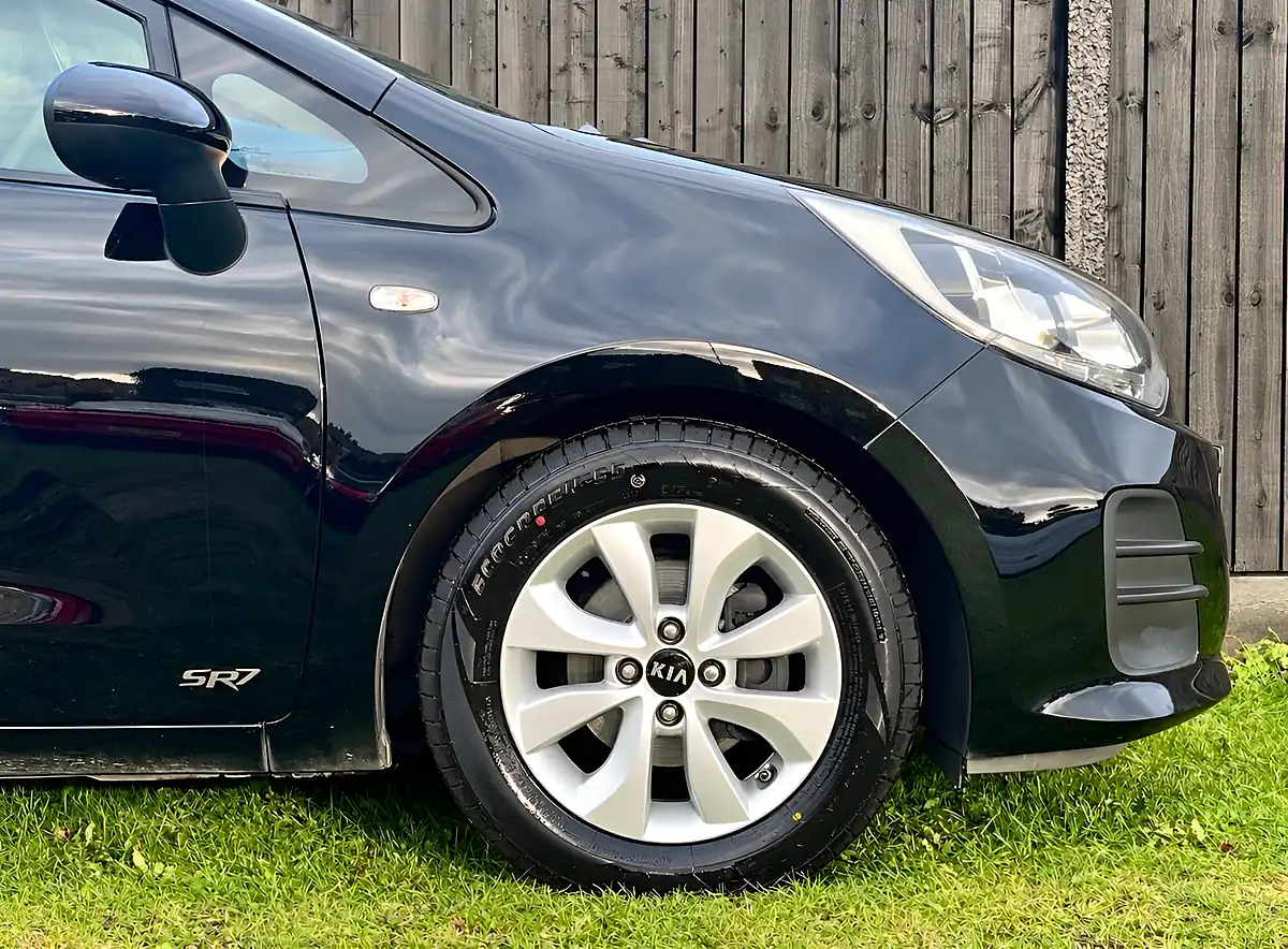Used 2015 Kia Rio SR7 Midnight Black - Interior and Exterior details 6