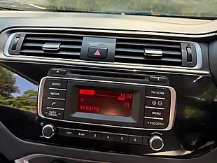 Used 2015 Kia Rio SR7 Red - Interior and Exterior details 11