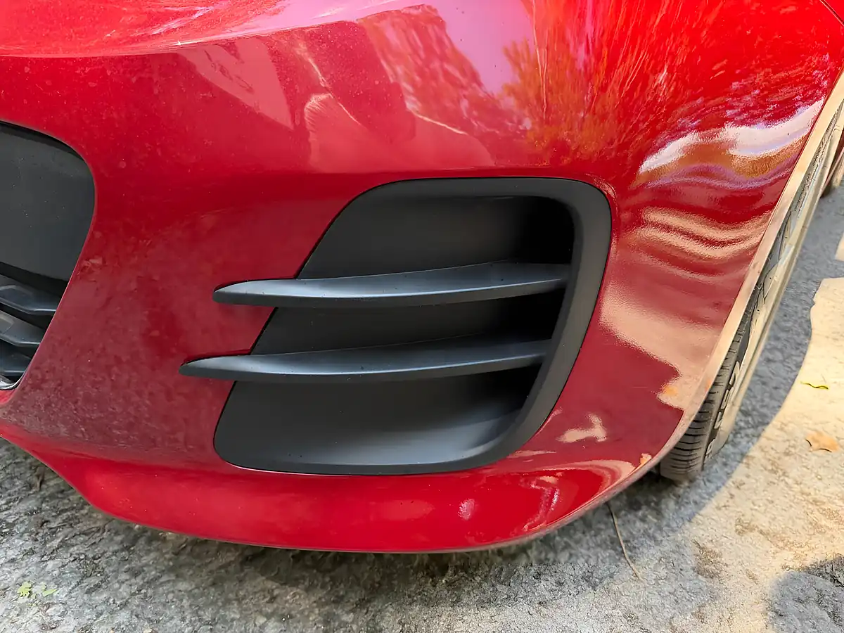 Used 2015 Kia Rio SR7 Red - Interior and Exterior details 18