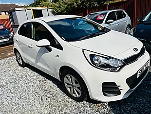 Used 2015 Kia Rio SR7 White - Interior and Exterior details 6