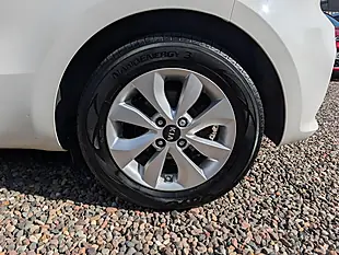 Used 2015 Kia Rio SR7 White - Interior and Exterior details 15
