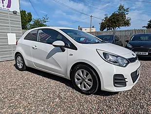Used 2015 Kia Rio SR7 White - Interior and Exterior details 5