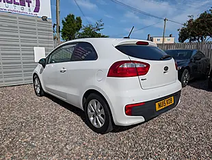 Used 2015 Kia Rio SR7 White - Interior and Exterior details 8