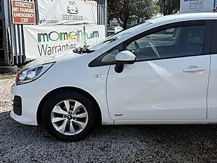 Used 2015 Kia Rio SR7 White - Interior and Exterior details 6