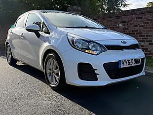 Used 2015 Kia Rio SR7 White - Interior and Exterior details 2