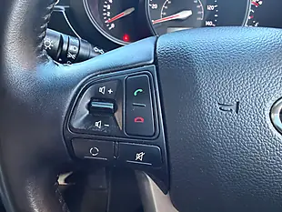 Used 2015 Kia Rio SR7 White - Interior and Exterior details 6