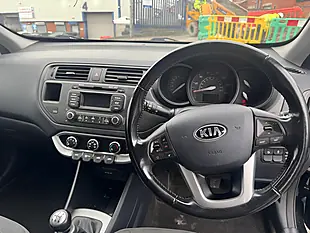 Used 2015 Kia Rio VR7 Black - Interior and Exterior details 10