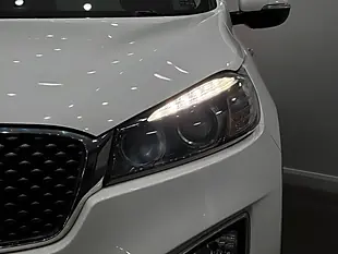 Used 2015 Kia Sorento KX-2 AWD White - Interior and Exterior details 10