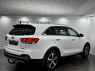 Used 2015 Kia Sorento KX-2 AWD White - Interior and Exterior details 9
