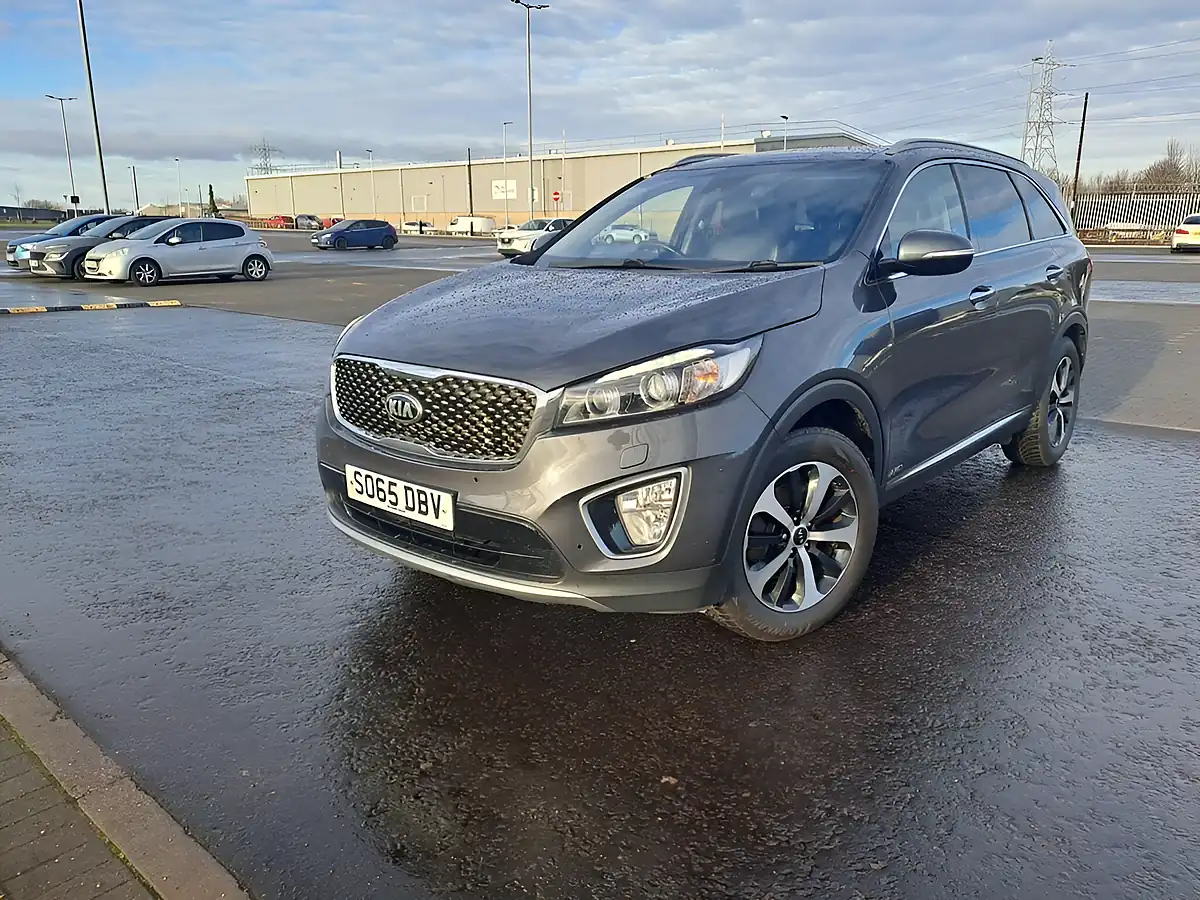 Used 2015 Kia Sorento KX-3 Grey - Front View