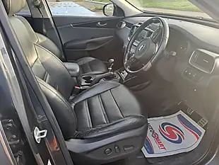 Used 2015 Kia Sorento KX-3 Grey - Interior and Exterior details 2