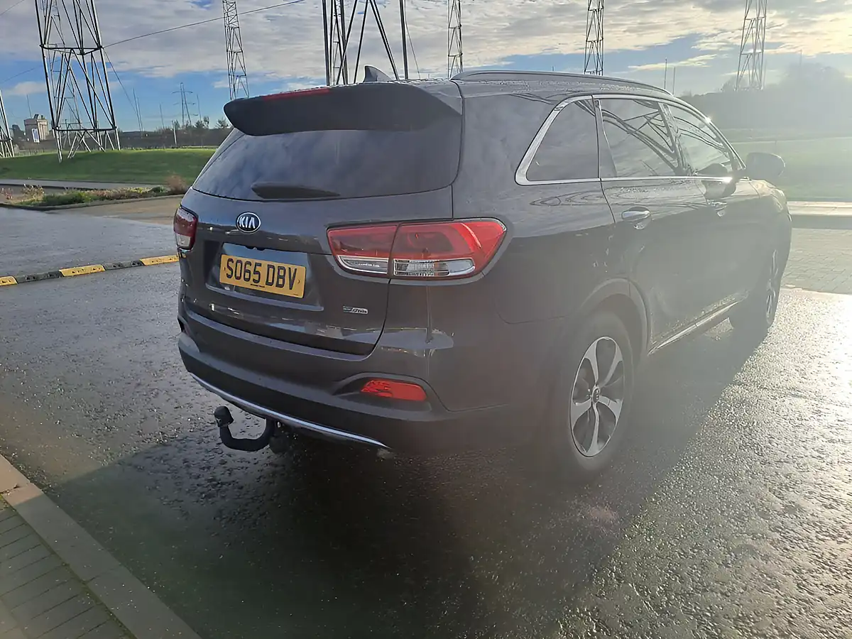 Used 2015 Kia Sorento KX-3 Grey - Interior and Exterior details 4