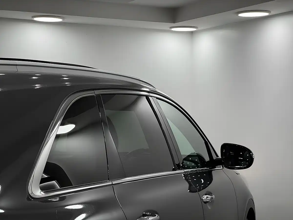 Used 2015 Kia Sorento KX-4 Grey - Interior and Exterior details 11