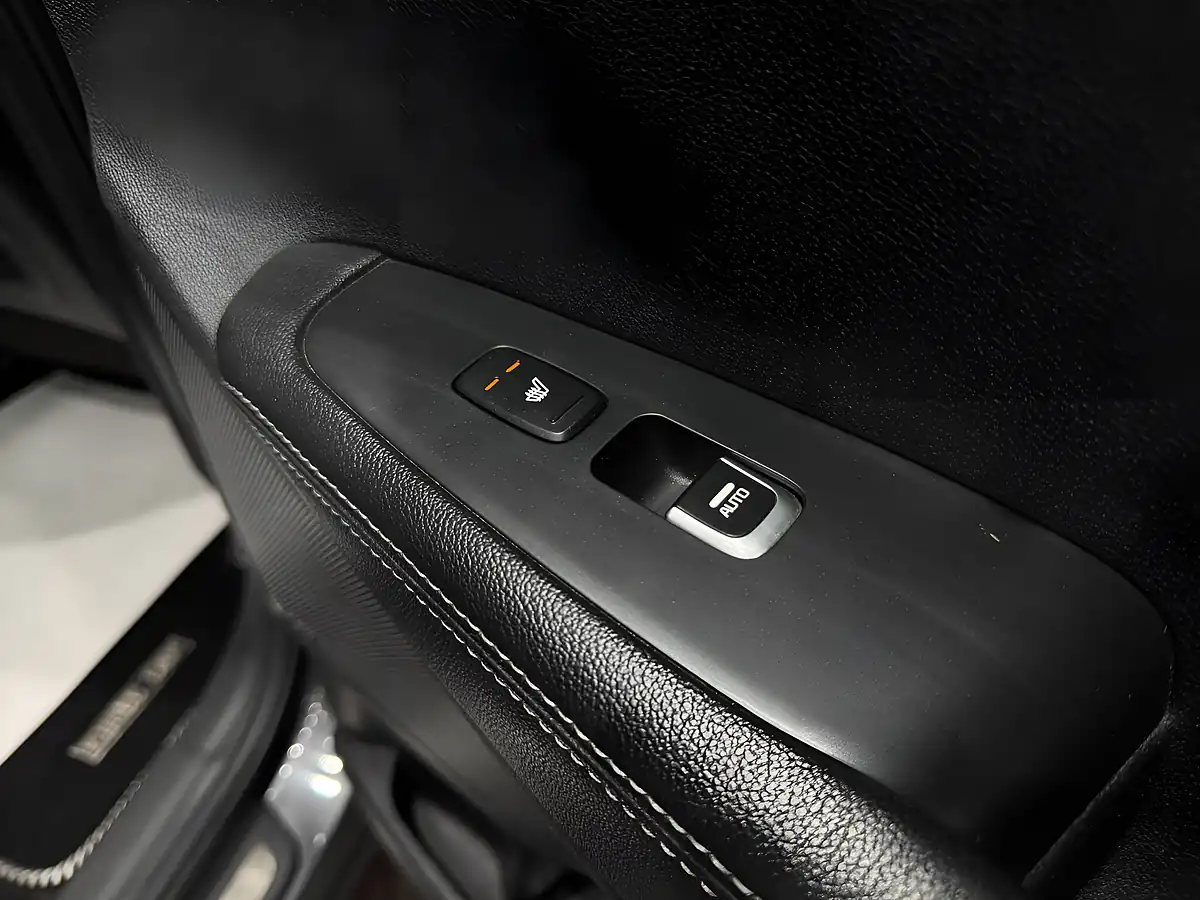 Used 2015 Kia Sorento KX-4 Grey - Interior and Exterior details 18