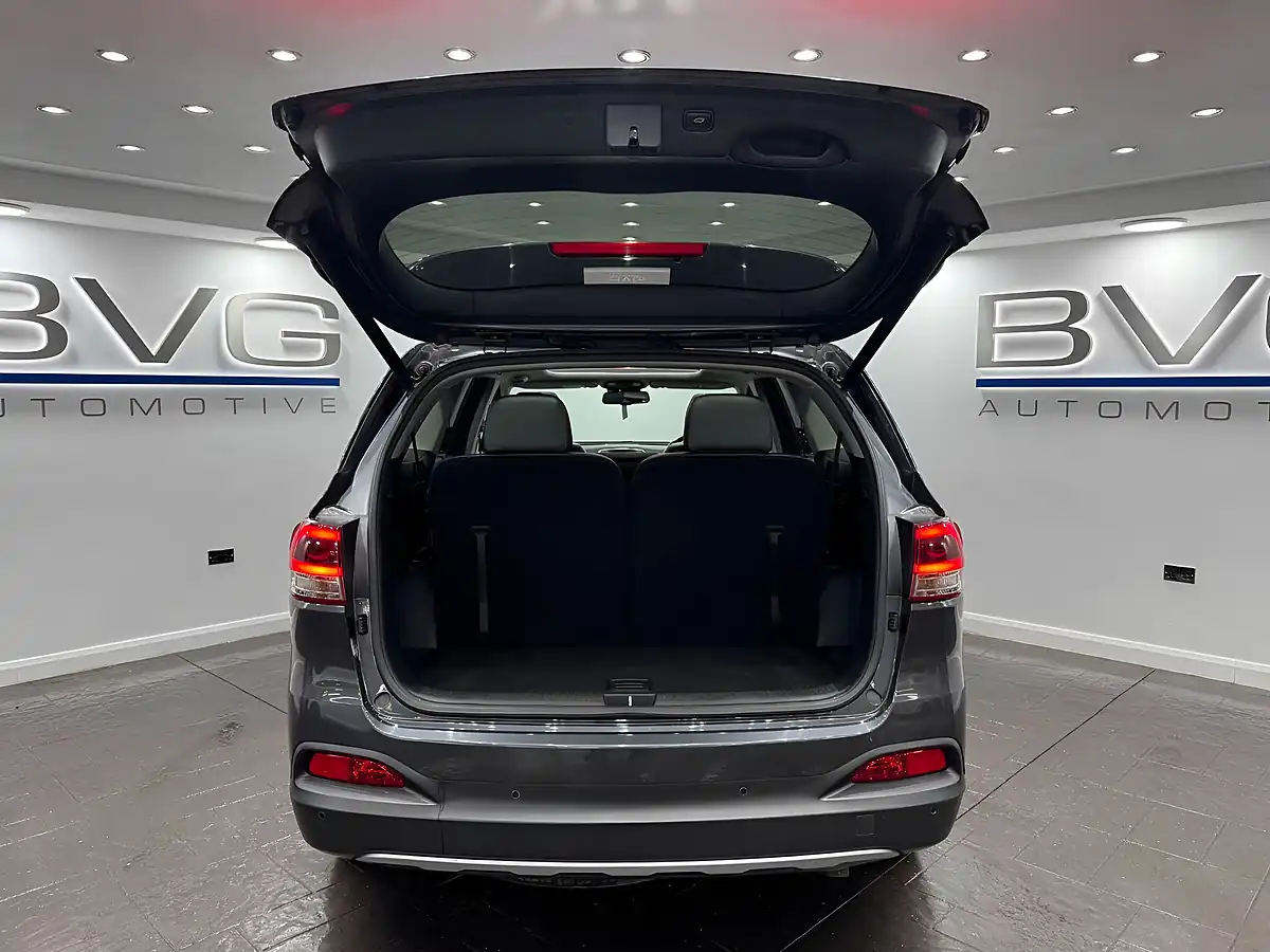 Used 2015 Kia Sorento KX-4 Grey - Interior and Exterior details 19