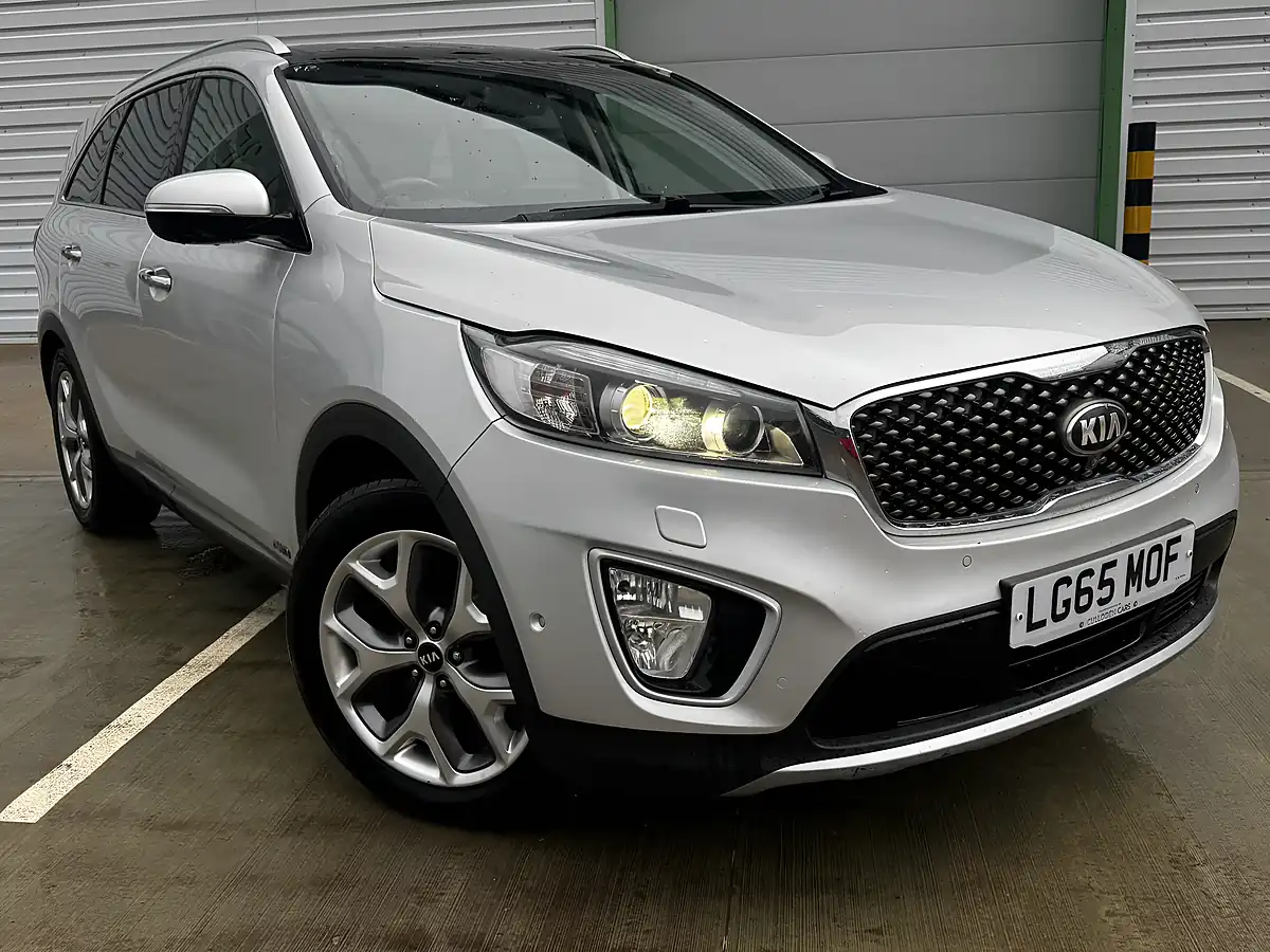 Used 2015 Kia Sorento KX-4 Silver - Interior and Exterior details 2