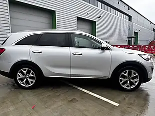 Used 2015 Kia Sorento KX-4 Silver - Interior and Exterior details 7