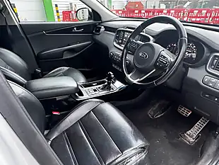 Used 2015 Kia Sorento KX-4 Silver - Interior and Exterior details 8