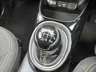 Used 2015 Kia Soul Connect Plus Red - Interior and Exterior details 10