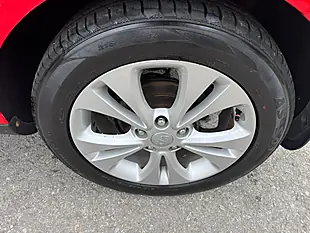 Used 2015 Kia Soul Connect Plus Red - Interior and Exterior details 14