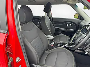 Used 2015 Kia Soul Connect Plus Red - Interior and Exterior details 19