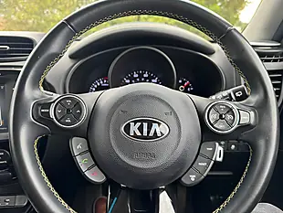 Used 2015 Kia Soul Connect Plus Red - Interior and Exterior details 5