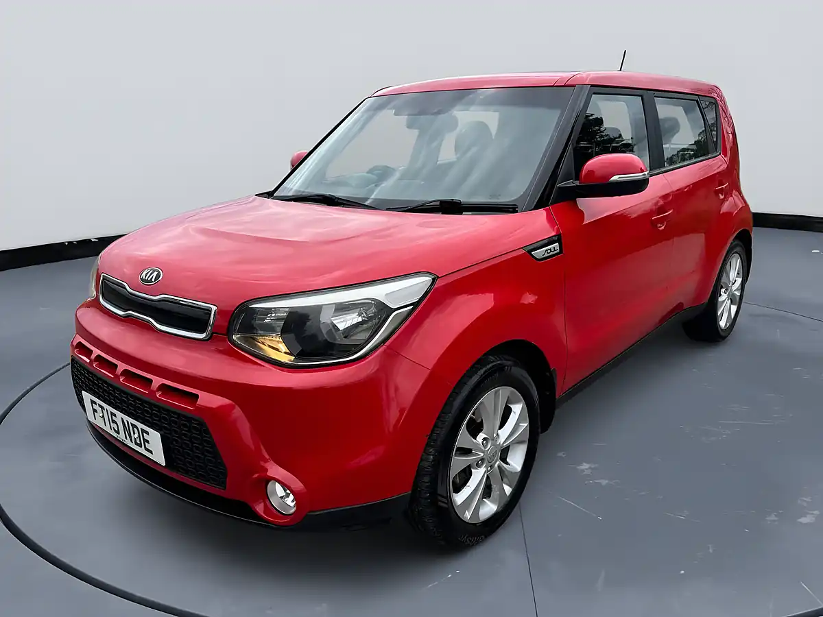 Used 2015 Kia Soul Connect Plus Red - Interior and Exterior details 6