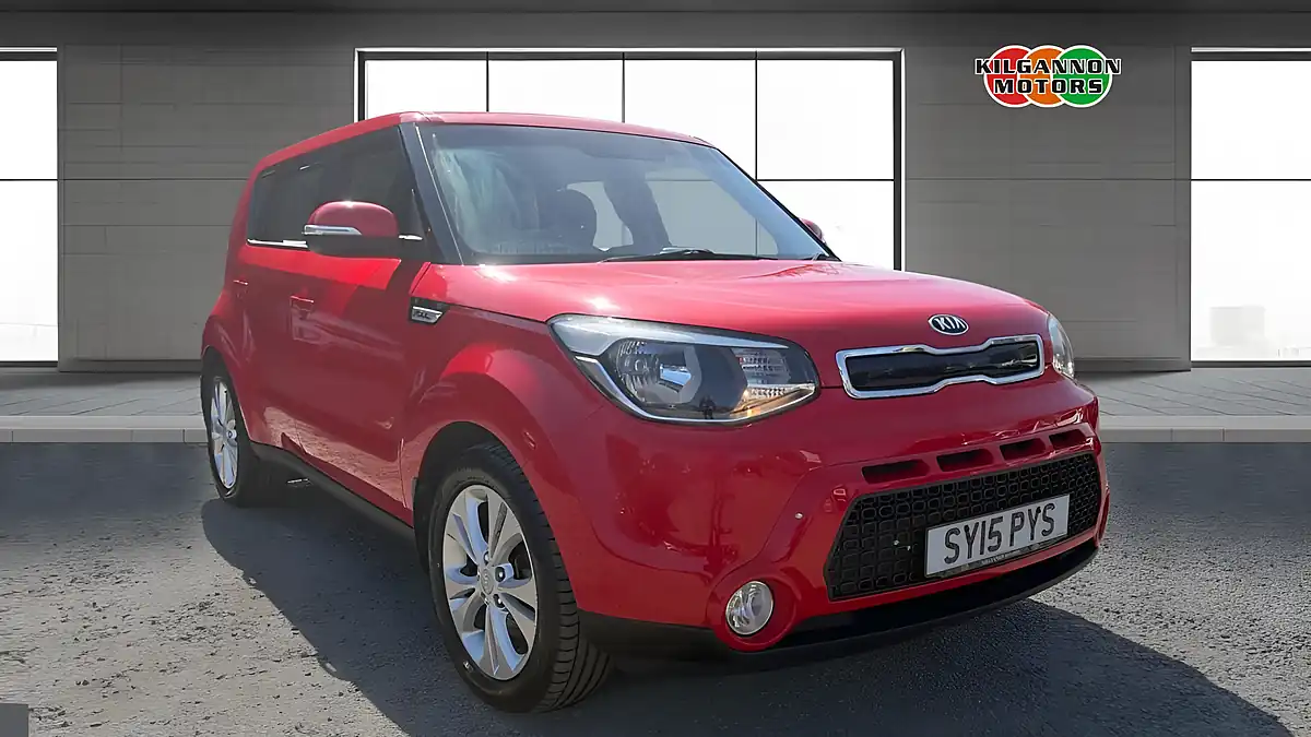 Used 2015 Kia Soul Connect Red - Front View
