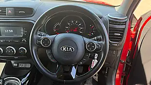 Used 2015 Kia Soul Connect Red - Interior and Exterior details 11