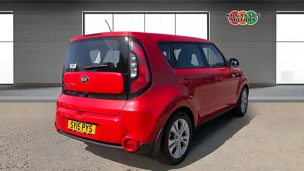 Used 2015 Kia Soul Connect Red - Interior and Exterior details 18
