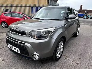 Used 2015 Kia Soul Connect Silver - Interior and Exterior details 11